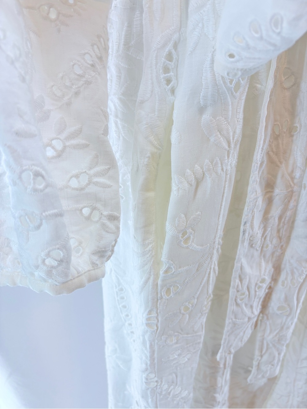 NEW Marie Oliver Ivory Oyster Eyelet Hannon Long Sleeve Maxi Dress Size 6 - Picture 6 of 12